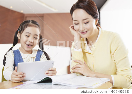 Life, Family, Mother, Daughter 40540928