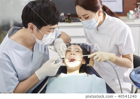Hospital, dentist, doctor, nurse, patient, girl Hospital, dentist, doctor, nurse, patient, girl 40541240