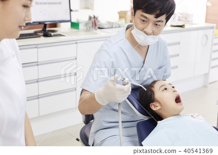 Hospital, dentist, doctor, nurse, patient, girl Hospital, dentist, doctor, nurse, patient, girl 40541369