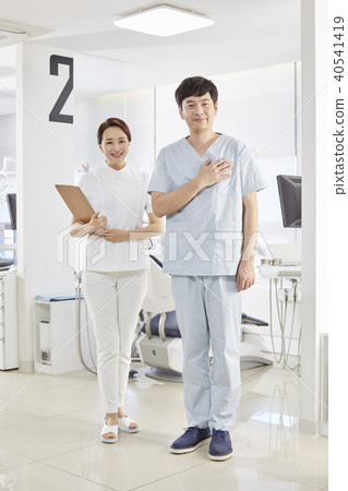 Hospitals, doctors, nurses 40541419