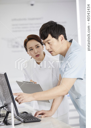 Hospitals, doctors, nurses Hospitals, doctors, nurses 40541434