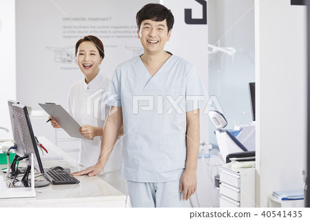 Hospitals, doctors, nurses 40541435
