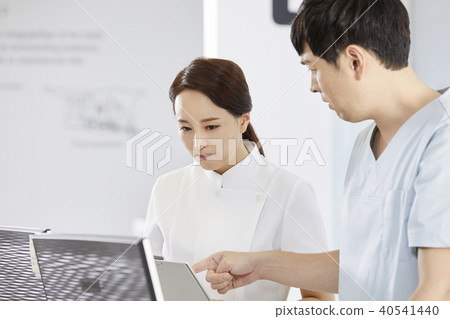 Hospitals, doctors, nurses Hospitals, doctors, nurses 40541440