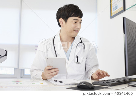 Hospital, doctor Hospital, doctor 40541460