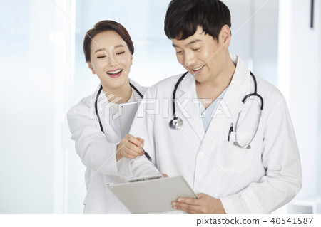 Hospital, doctor 40541587