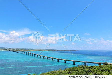 Okinawa Miyakojima blue sky sea and Kurama Ohashi 40542238