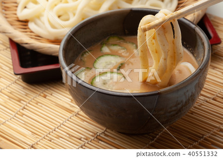 冷湯烏冬面 40551332