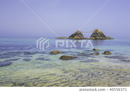 Itoshima福岡縣太美麗的Fumigaura的情侶搖滾 40556371