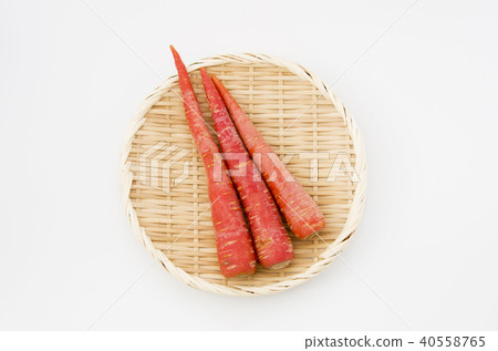 Golden ginseng 40558765