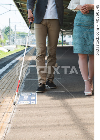 Male photography cooperation using white cane "Keio Electric Railway Co., Ltd." Male photography cooperation using white cane "Keio Electric Railway Co., Ltd." 40560549