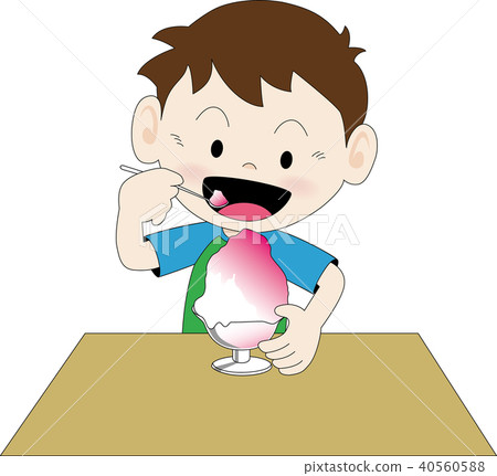 Boy eating shaved ice 40560588