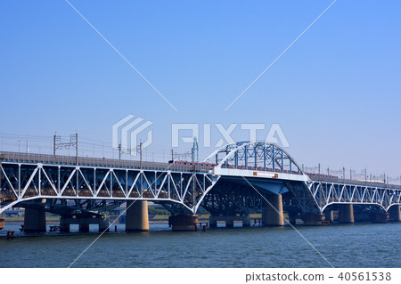 Arakawa Bridge on the JR Keiyo Line 40561538