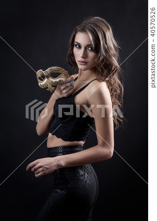 woman with masquerade mask woman with masquerade mask 40570526
