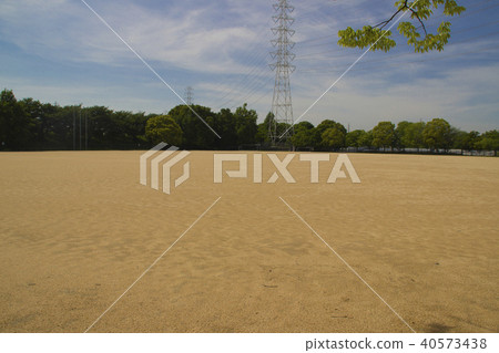 Deep North Green Space, Ball Games Square / Futo Kita, Daito City, Osaka Prefecture Deep North Green Space, Ball Games Square / Futo Kita, Daito City, Osaka Prefecture 40573438