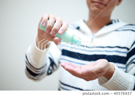 頭皮護理（男性美容裸體皮膚生活方式男士美容無臉） 40576937