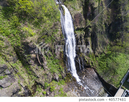 Ororon line white silver waterfall (air shoot) Ororon line white silver waterfall (air shoot) 40577481