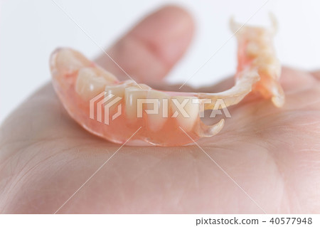 flexible nylon denture 40577948