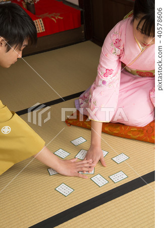 Removing cartridges 40578606