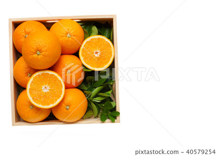 Fresh orange citrus fruit in wooden box. Fresh orange citrus fruit in wooden box. 40579254