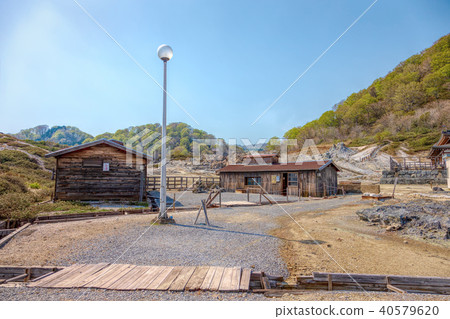 Osorezan (April fine) 40579620