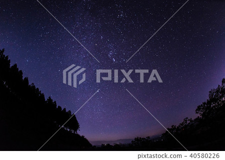 Starry sky full of Kuju plateau Starry sky full of Kuju plateau 40580226