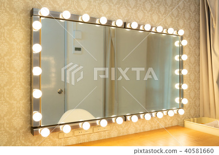 Make-up Room Make-up Room 40581660