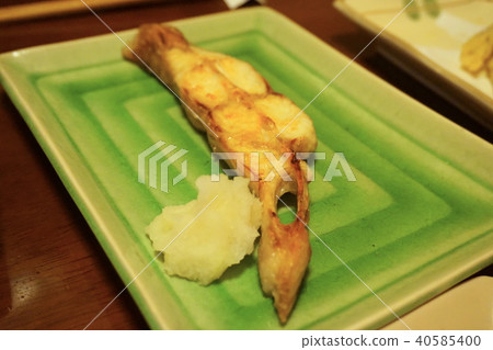 Grilled fish Grilled fish 40585400