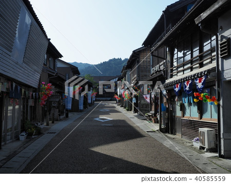 Iwamura Townscape 4 40585559