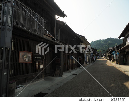 Iwamura Townscape 6 40585561