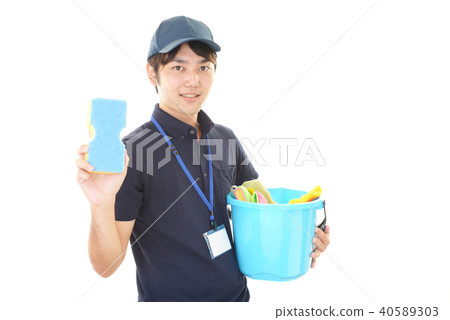 Smile cleaning worker Smile cleaning worker 40589303