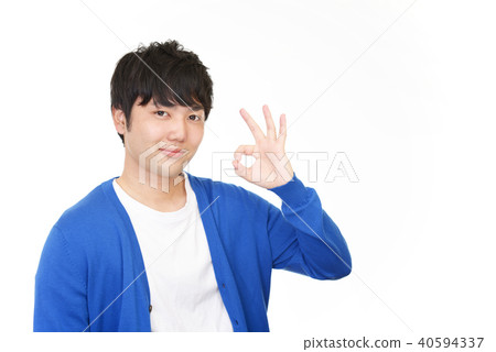 A man who pleases 40594337