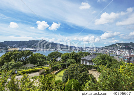 從格洛弗花園眺望長崎市區和港口。格洛弗花園和海景。長崎旅遊景點。九州旅遊。 40596667