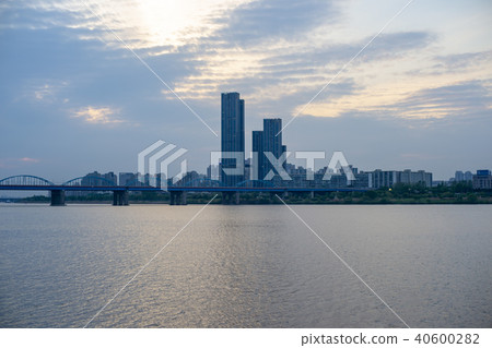 Gyeonggi Bridge, Seorae Island, Yongsan-gu, Han River, Seoul 40600282