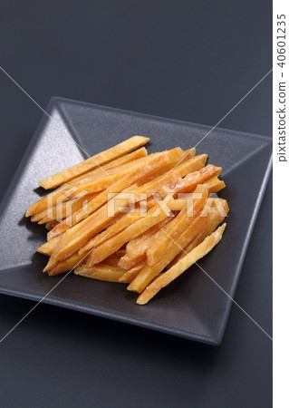 伊莫肯比 40601235