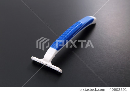 Shave 40602891