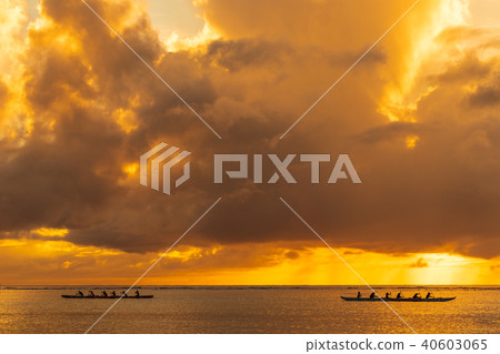 Sunset in Guam Tumon Bay 40603065