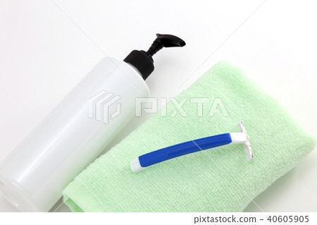 Shave image 40605905