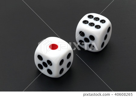Dice Dice 40608265