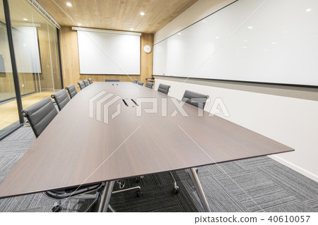 共用辦公室會議室（無人） 40610057