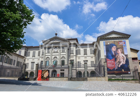 Front view of the Accademia Carrara 40612226