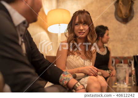 Hostess customer image 40612242