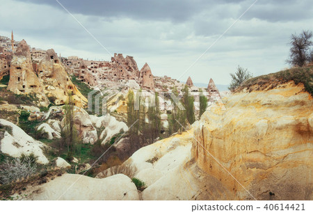 Ancient town and a castle of Uchisar dug from 40614421