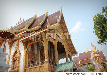 Buddhism temple in chaingmai (Thailand) Buddhism temple in chaingmai (Thailand) 40617009