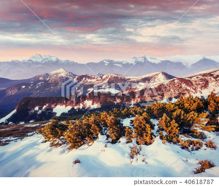 Mysterious winter landscape majestic mountains Mysterious winter landscape majestic mountains 40618787
