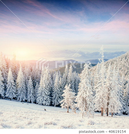 Mysterious winter landscape majestic mountains Mysterious winter landscape majestic mountains 40619154