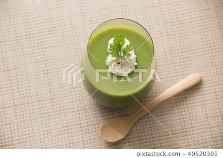 抹茶布丁在一杯 40620301