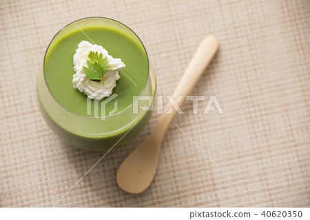 抹茶布丁在一杯 抹茶布丁在一杯 40620350