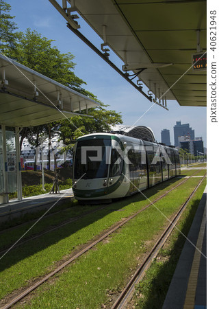 Kaohsiung Light Rail Train Stops Kaohsiung Light Rail Train Stops 40621948