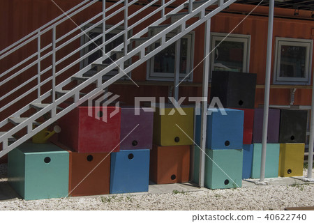 Kaohsiung Container Market 40622740