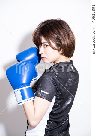 Boxing women Boxing women 40623891